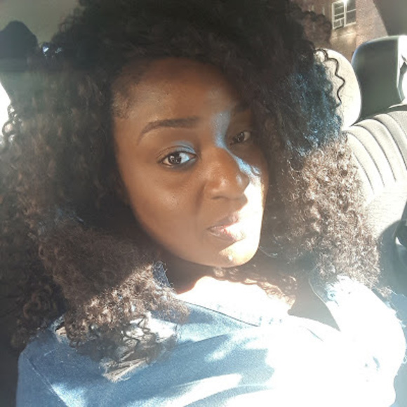 Meet your Posher, Latisha - Picture 1 of 1